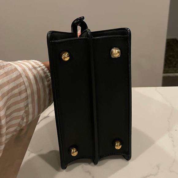 Fendi Peekaboo Bag - Picture 9 of 10